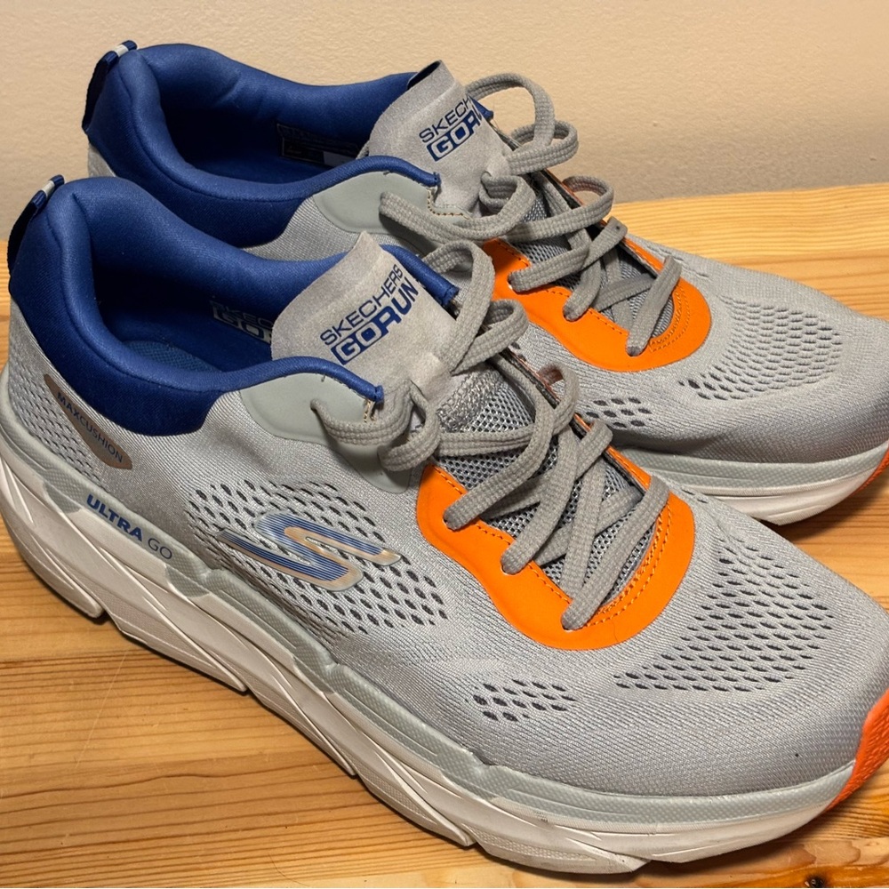 Skechers Men's Gray and Orange Running Shoes